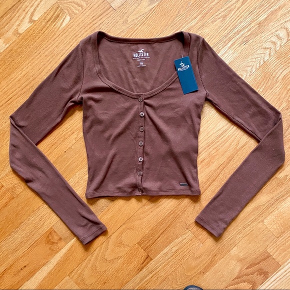 Hollister Tops - Hollister XXS Must Have Collection long sleeve solid brown baby tee NWT